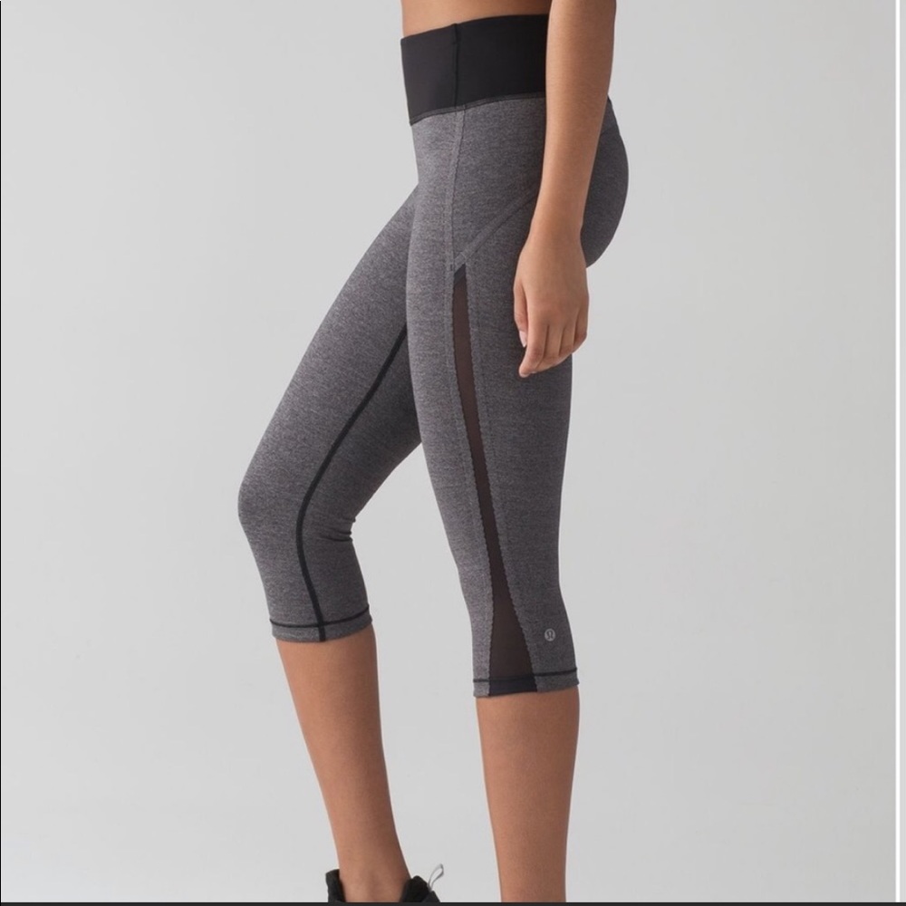 Lululemon Smooth Stride Crop